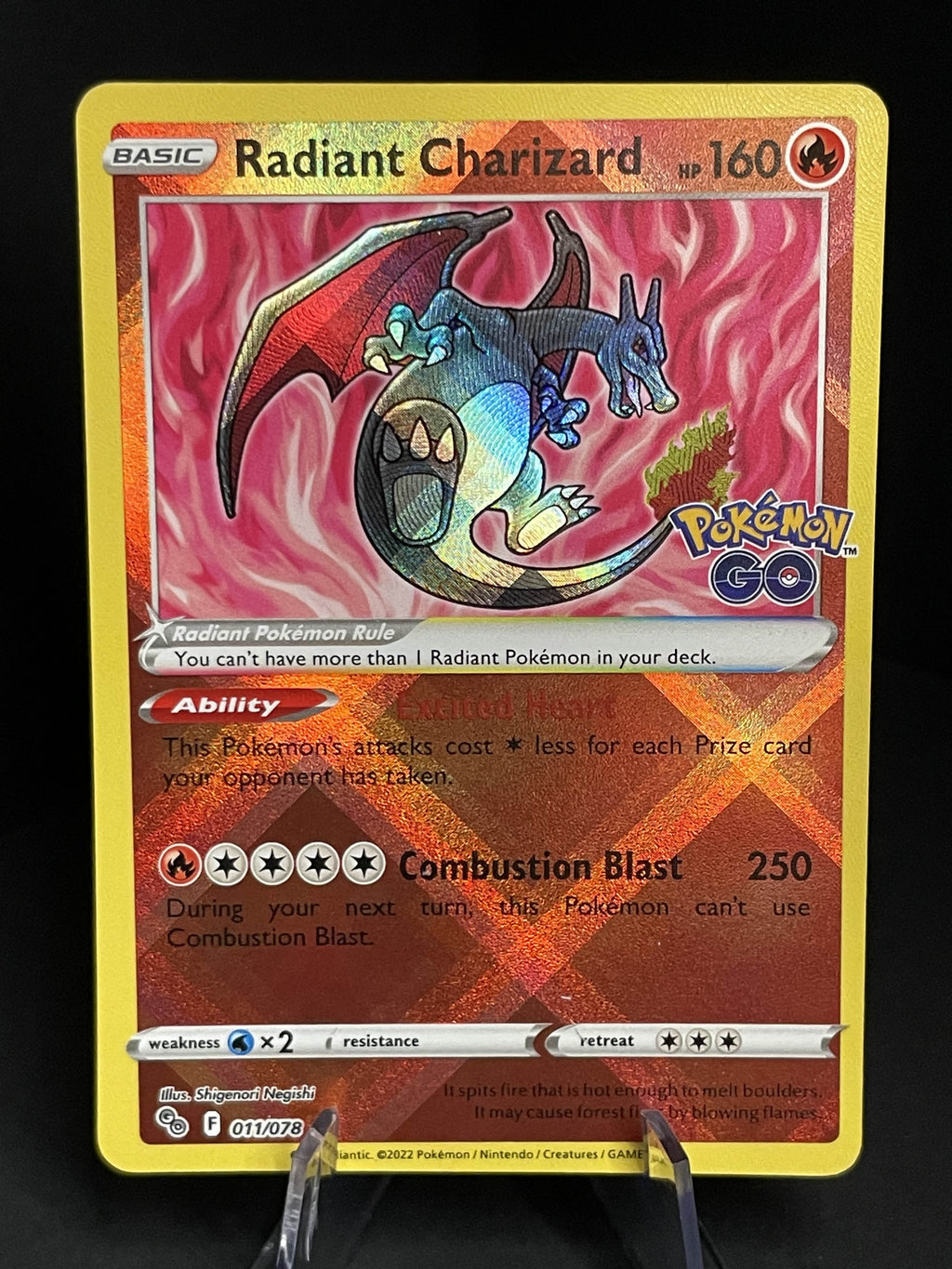 Radiant Charizard 011/078 Pokemon Go NM